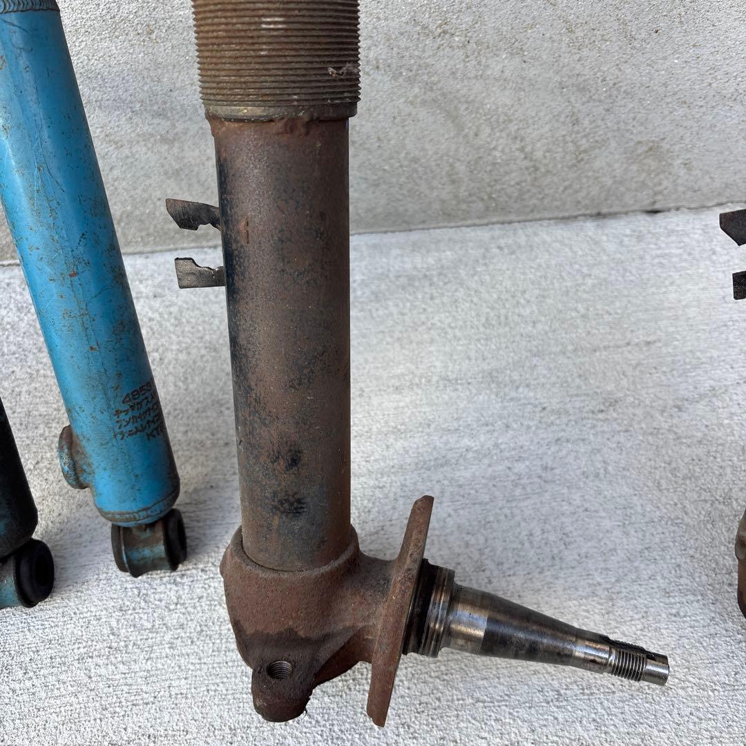 ae86 レビン　トレノ　フロント車高調　リアサス・ショック