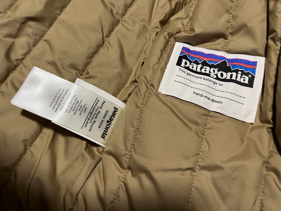 patagonia ボーイズ・インサレーテッド・イスマス・ジャケット