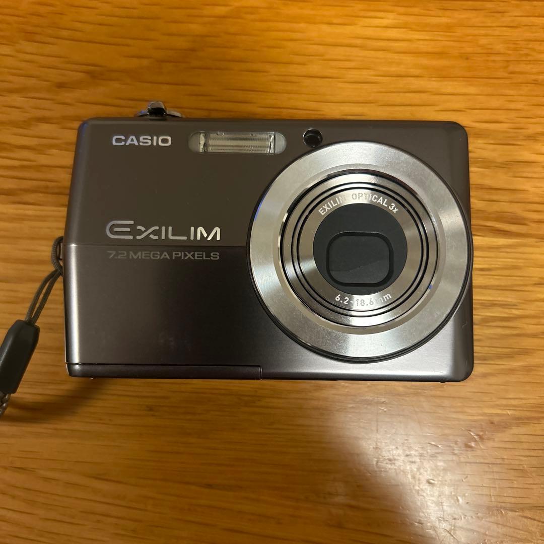 CASIO EXILIM 7.2メガピクセル コンパクトデジタルカメラ