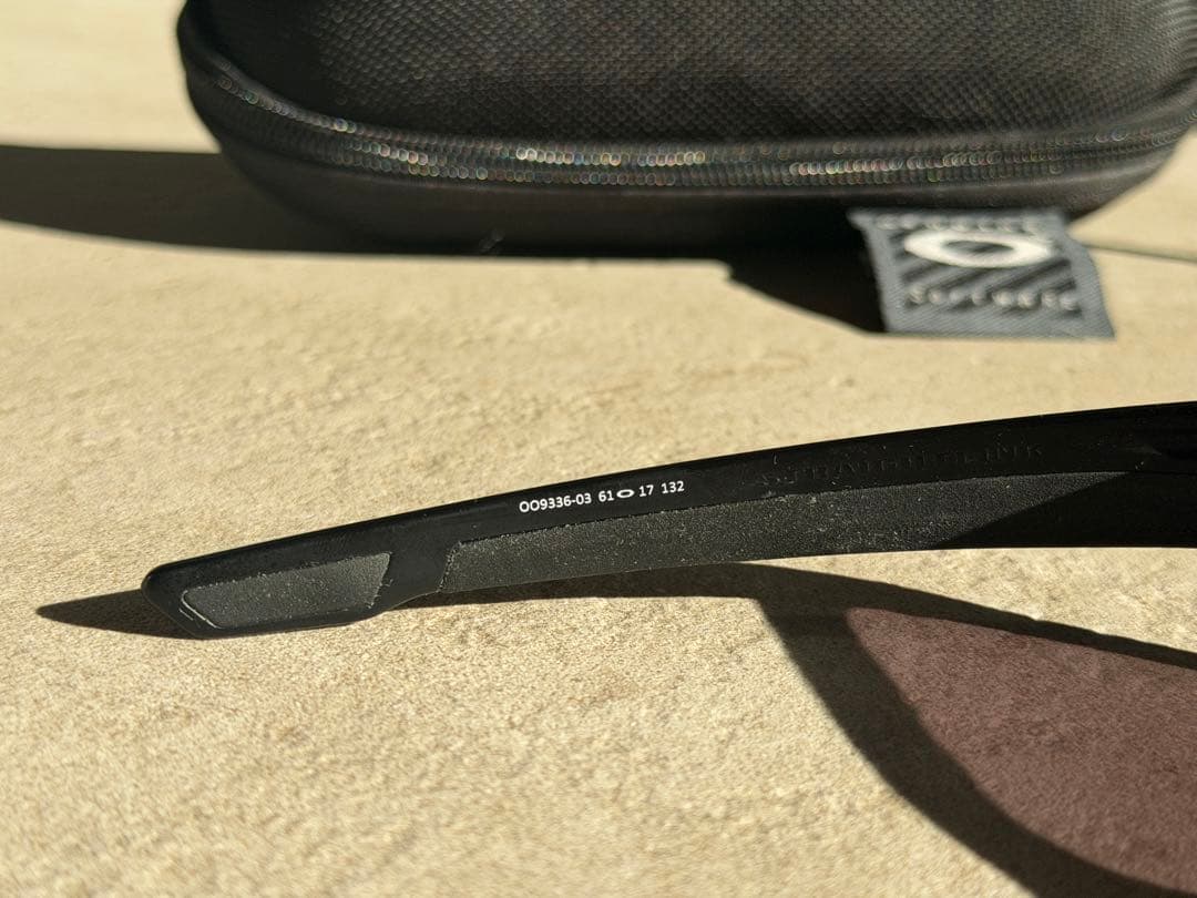 Oakley アジアンフィット マットブラック／ウォームグレー　※専用ケース無し