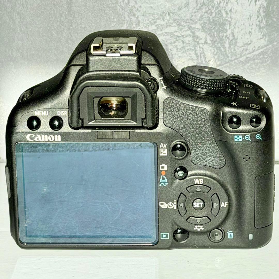 ジャンク品 Canon EOS Kiss X3 標準レンズ付き