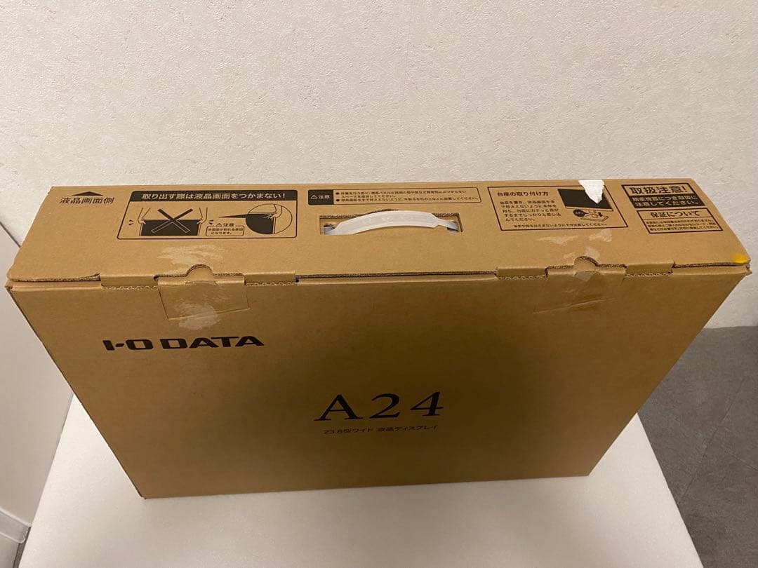 【稼働1週間のみ】 23.8型ワイド液晶ディスプレイ