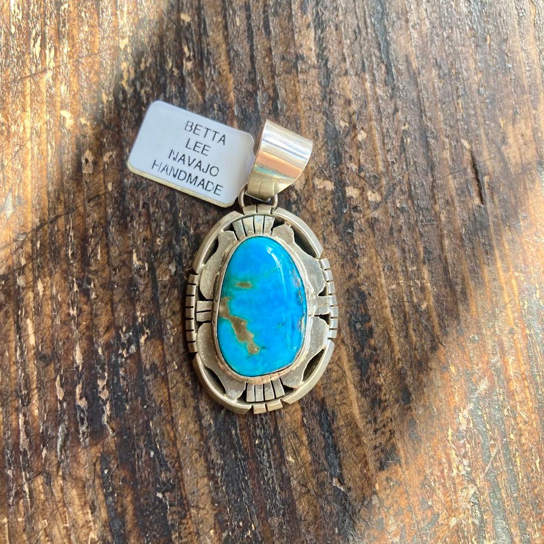 新品 インディアンジュエリー Betta Lee ターコイズ ペンダントトップ