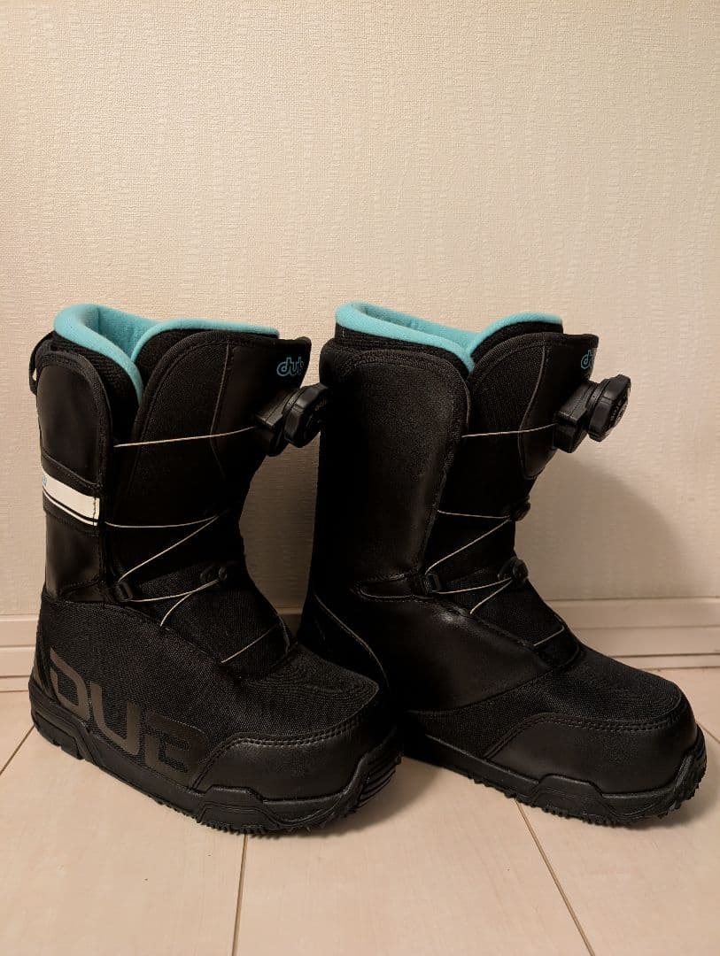 美品：dub スノーボードブーツ ブラック/ターコイズ
