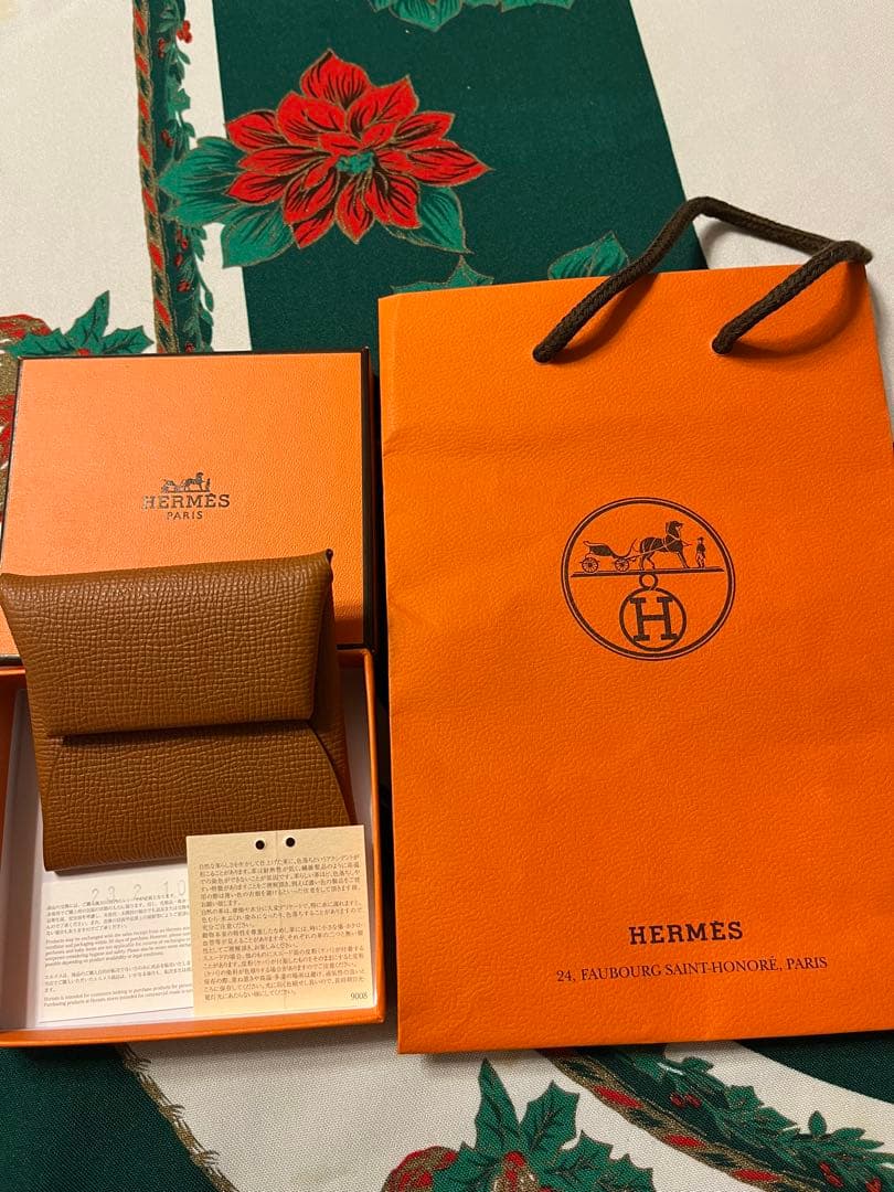 予約品☆ 新品未使用品⭐︎HERMES バスティア　ゴールド・ヴェールフィ