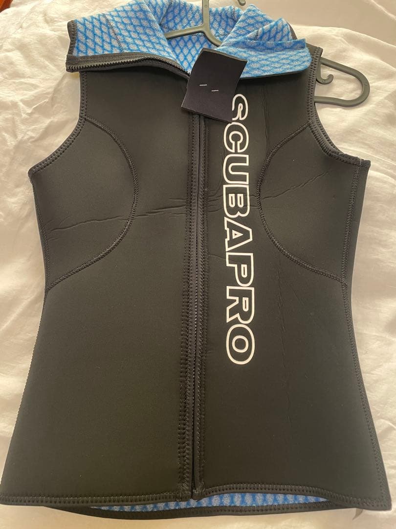 SCUBAPRO フード付きウェットスーツベスト Lサイズ