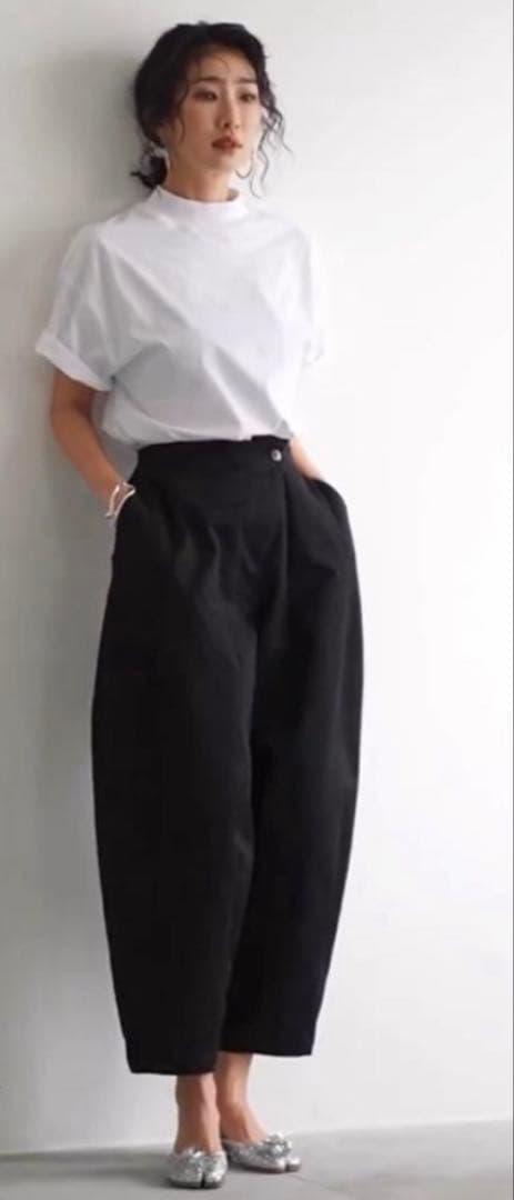 【新品】Nala コクーンチノパンツ　ブラックS