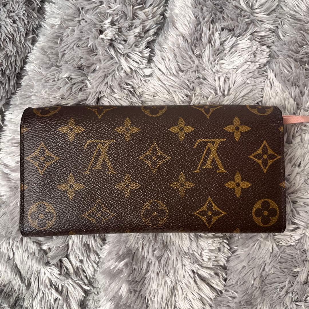 ルイヴィトン　ポルトフォイユ　エミリー　ピンク　モノグラムキャンバス　ブラウン