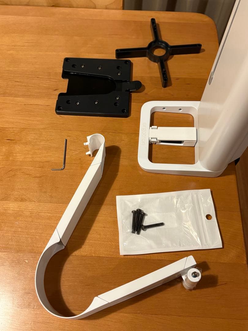 ERGOTRON TRACE ホワイト モニターアーム 可動式 クランプ式