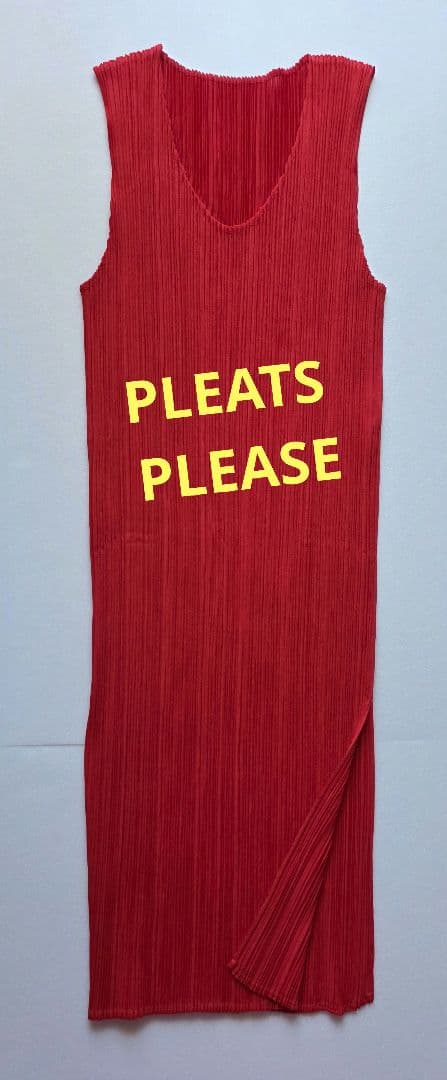 プリーツプリーズ　ISSEY MIYAKE　　ロングチュニック　Size4　赤