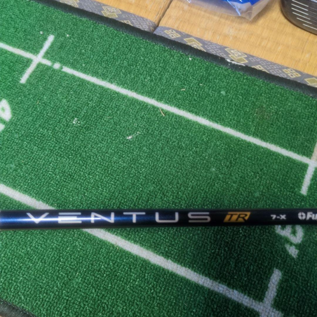 SIM 5番フェアウェイウッド 19° チタン　マルチスリーブ