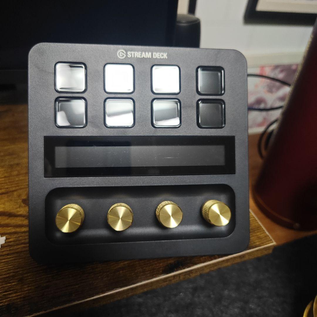 elgato stream deck+　Hub ゴールドボタン