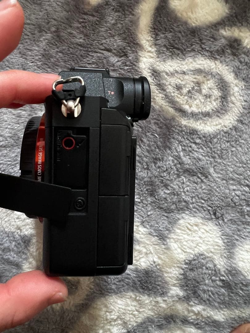 SONY α7iii デジタルカメラ 本体 バッテリーチャージャー付き