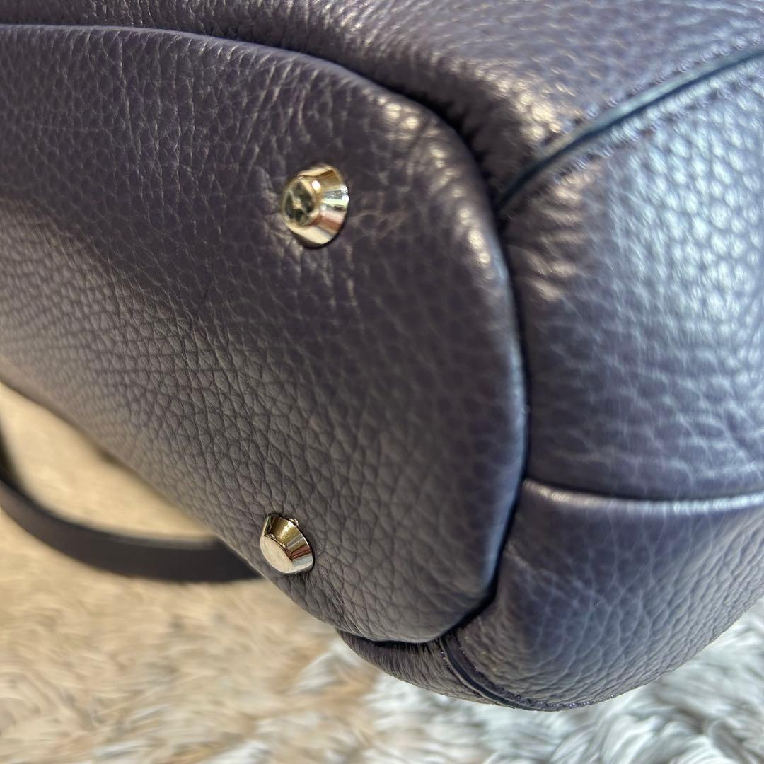 u*5様 agnes.b アニエスべー オールレザー　ビジネスバッグ　ネイビー