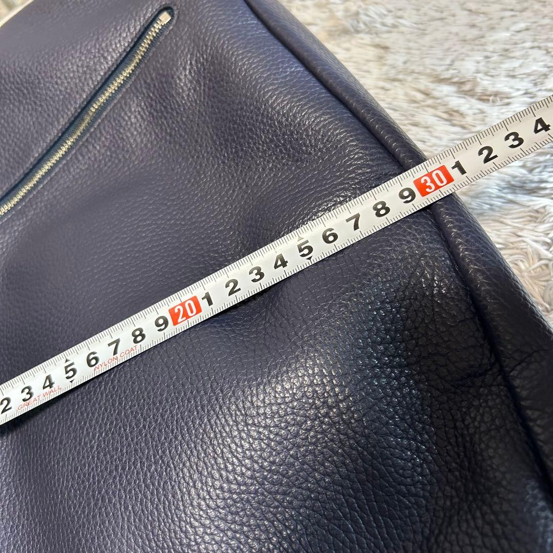 u*5様 agnes.b アニエスべー オールレザー　ビジネスバッグ　ネイビー