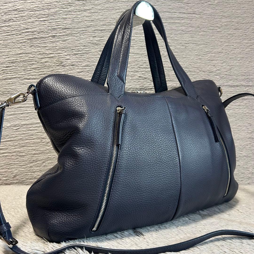 u*5様 agnes.b アニエスべー オールレザー　ビジネスバッグ　ネイビー