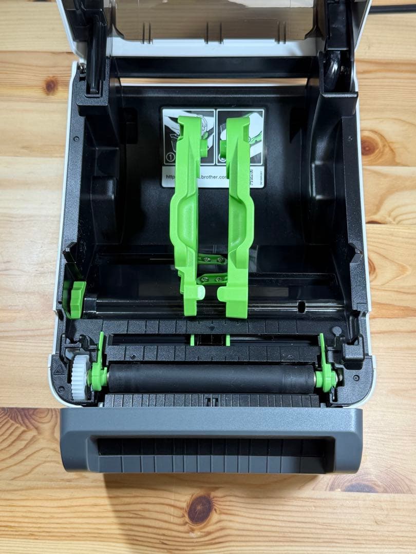 Brother TD-4420DN ラベルプリンター