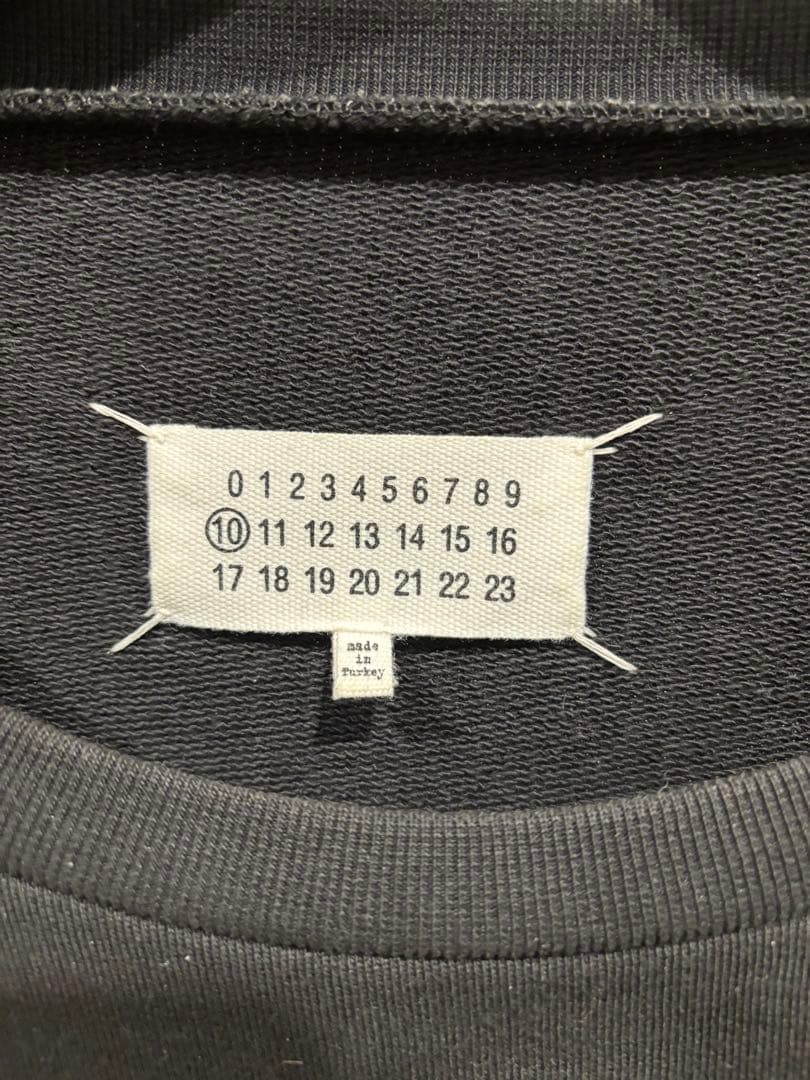 マルジェラ　ブラック トレーナー