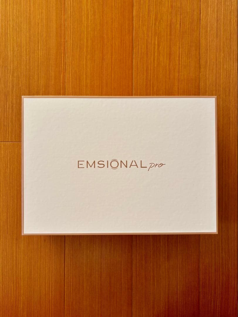 【SPTM EMSIONAL Pro／美顔器】