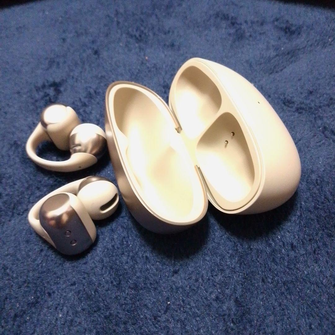 SHOKZ ワイヤレスイヤホン ホワイト/シルバー