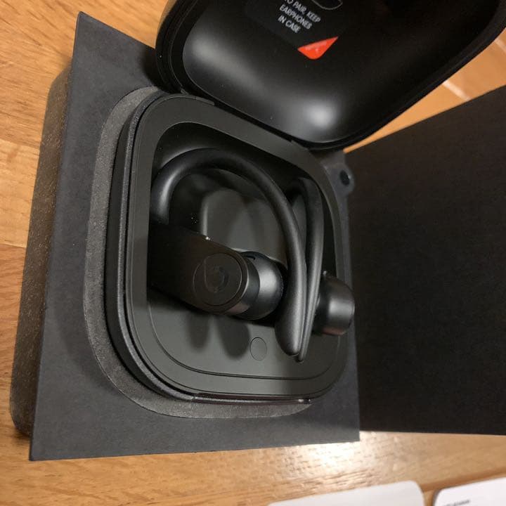 人気品！ Beats by Dr Dre POWERBEATS PRO ブラック