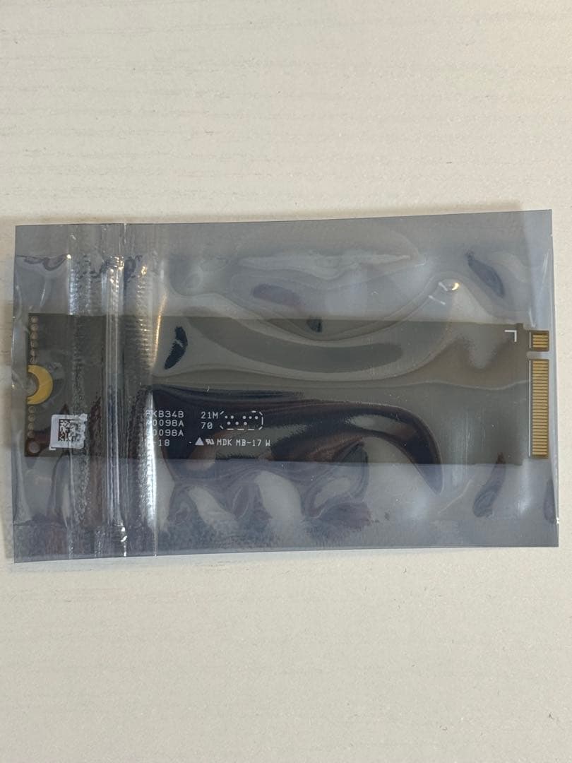 (ほぼ新品)キオクシア M.2 Nvme 512GB Gen4 SSD