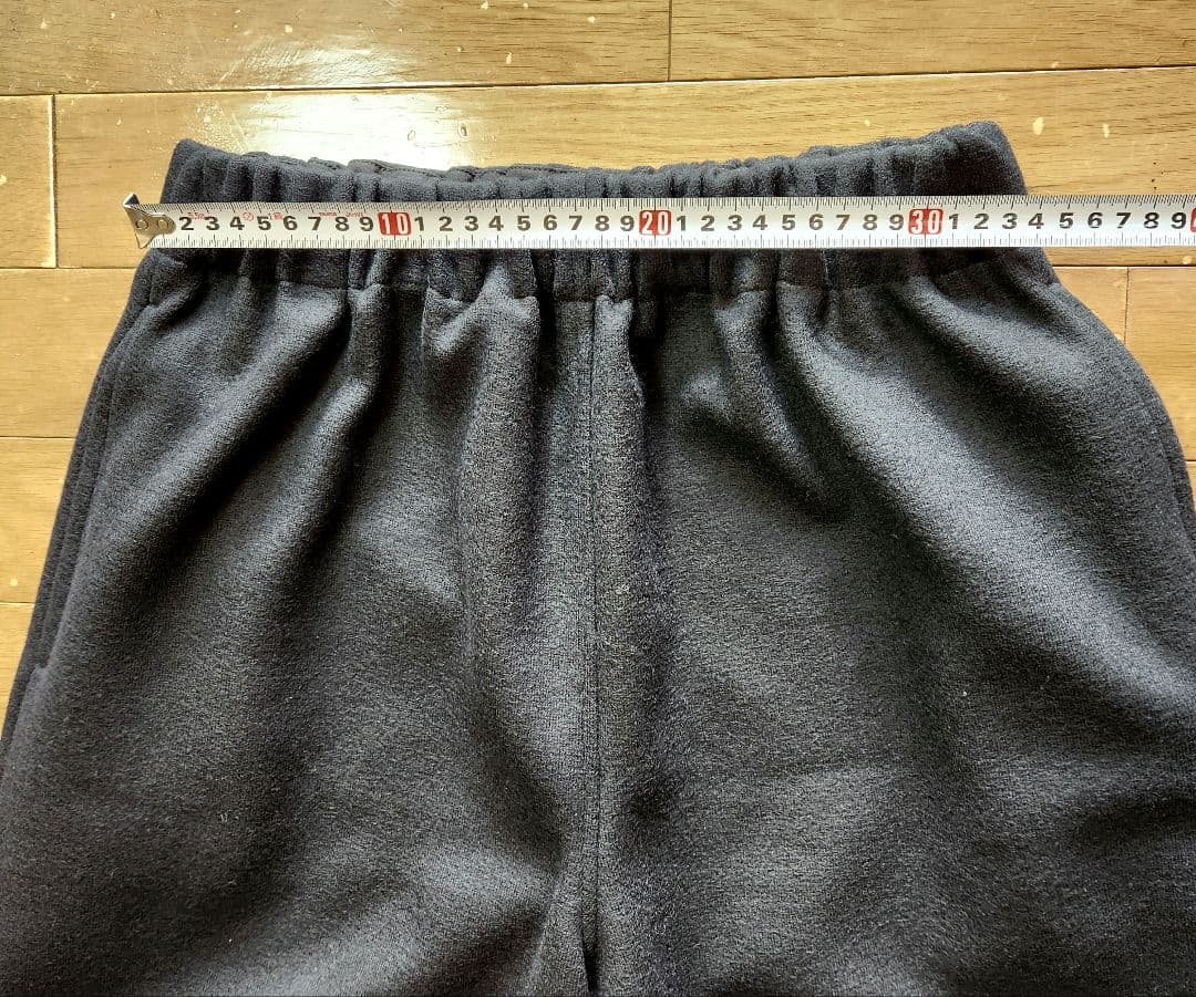 banmariバルーンパンツ　圧縮ウールニット黒