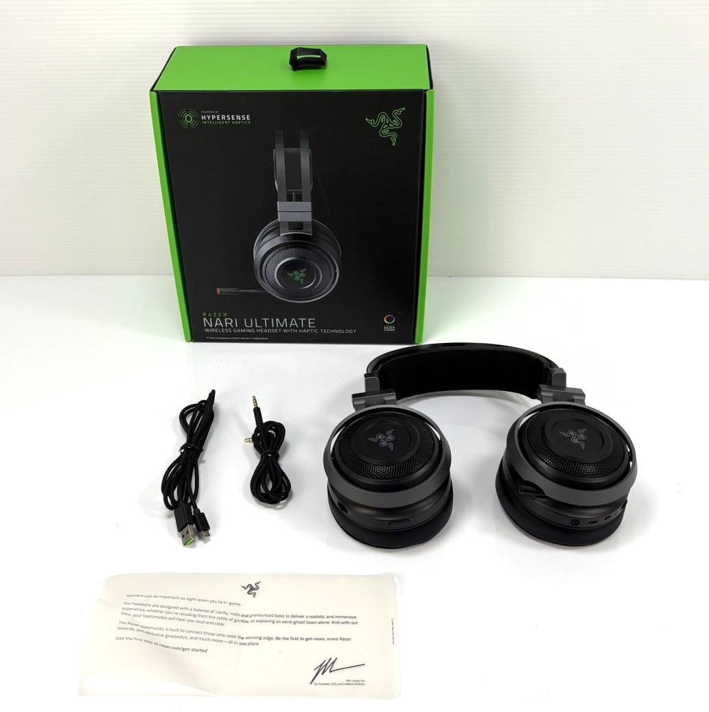 Razer Nari Ultimate ゲーミングヘッドセット