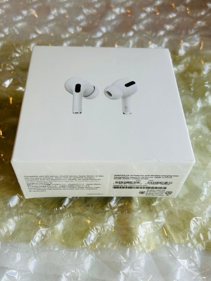 AirPods Pro イヤホン　MWP22J/A 新品未開封　シュリンク