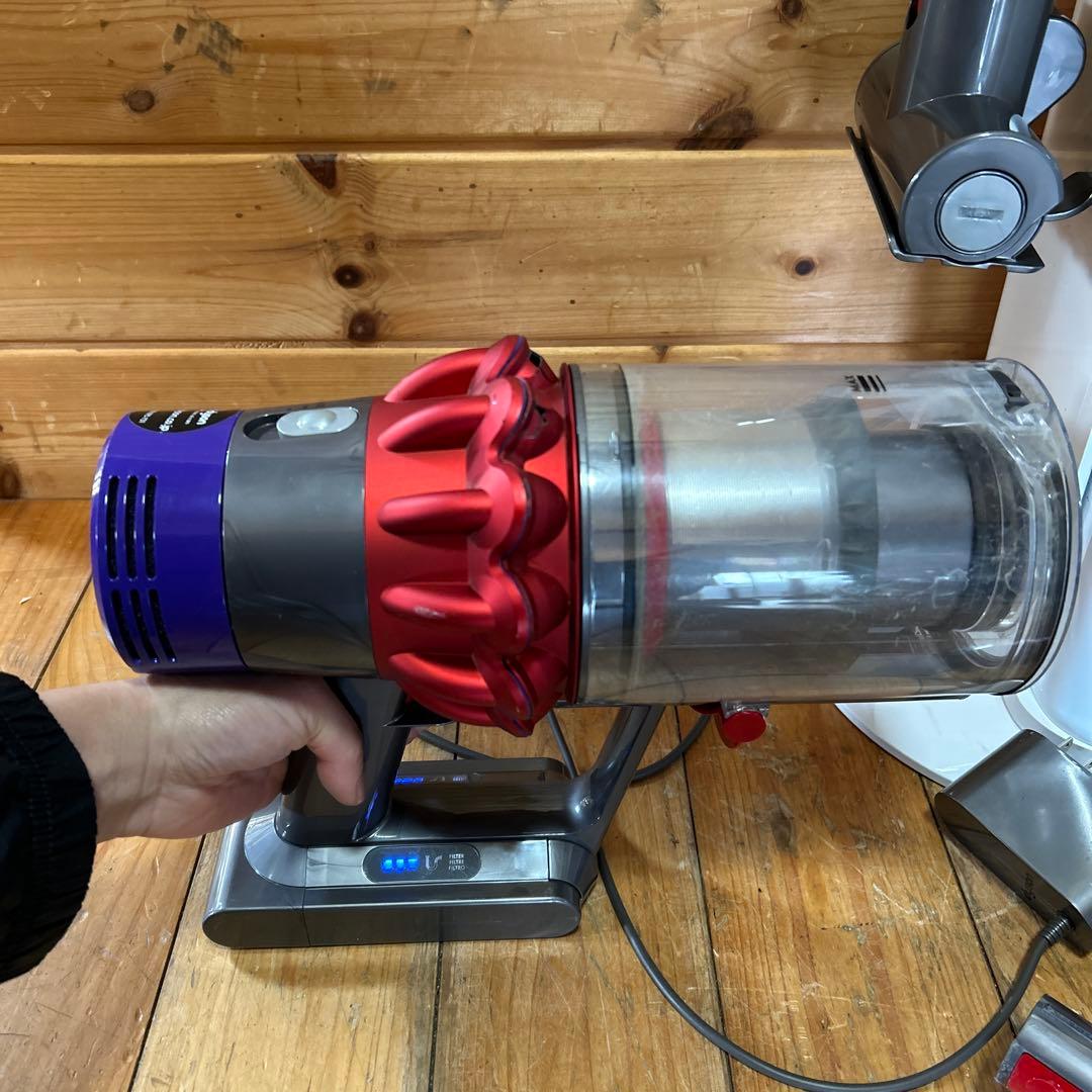 ダイソン V10 sv12 フロアドッグ付　ジャンク品￼