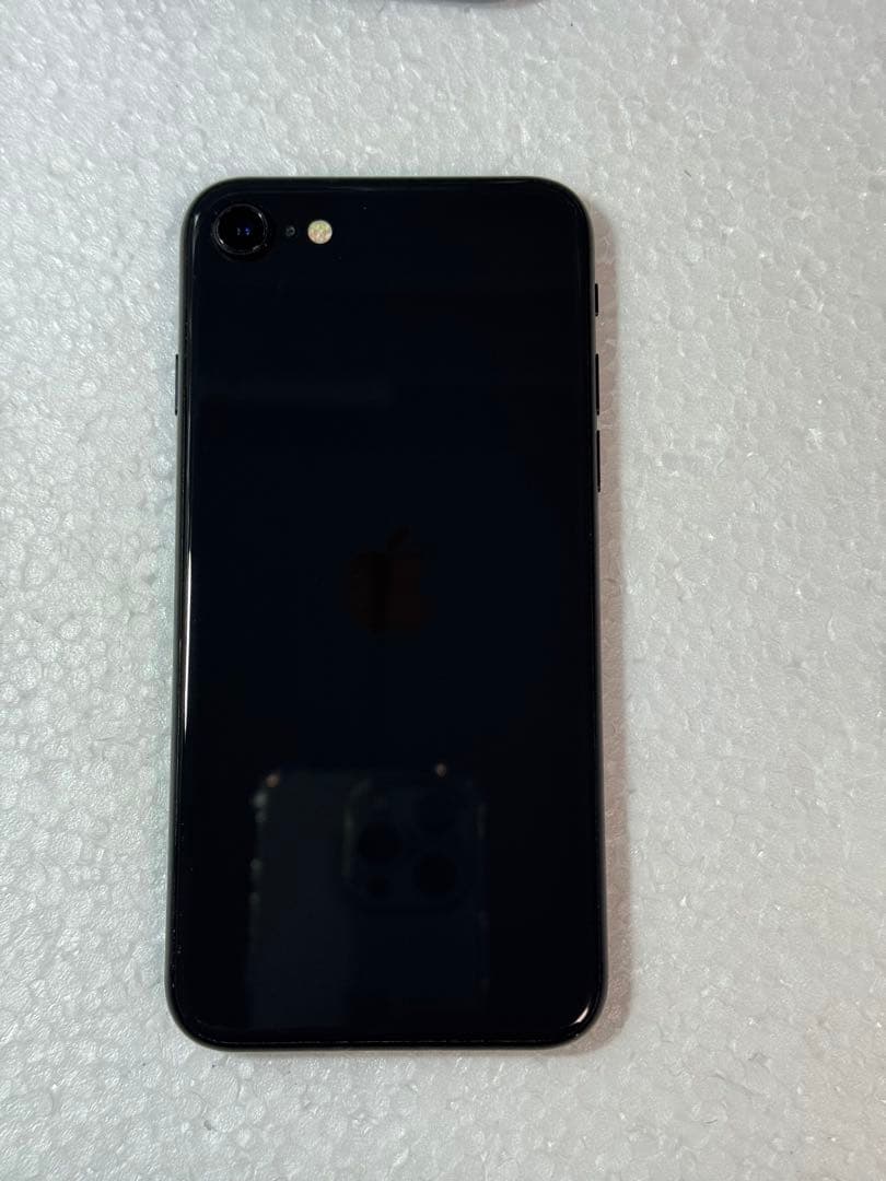 iPhone SE 第2世代 128GB ブラック SIMフリー