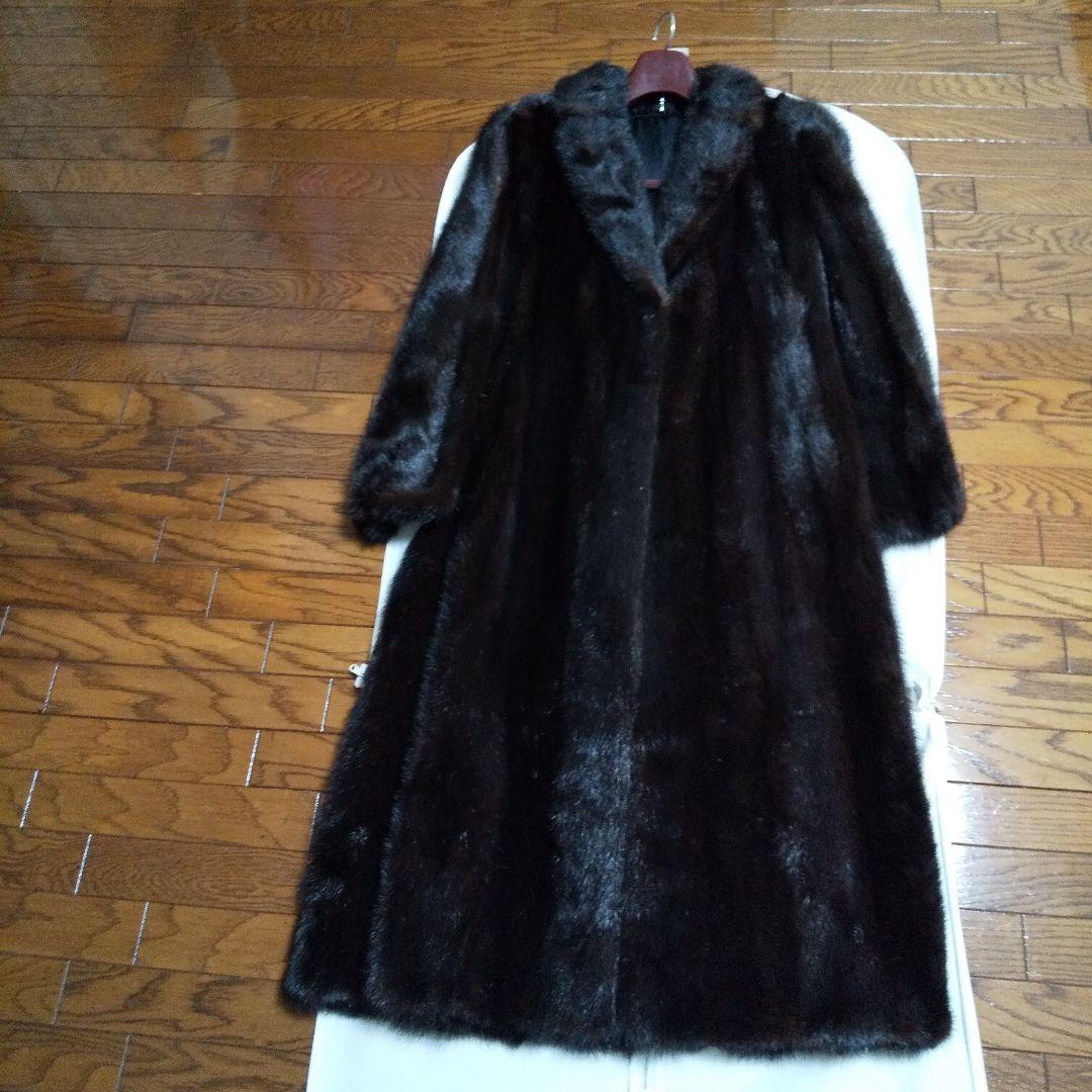 ブラックミンク