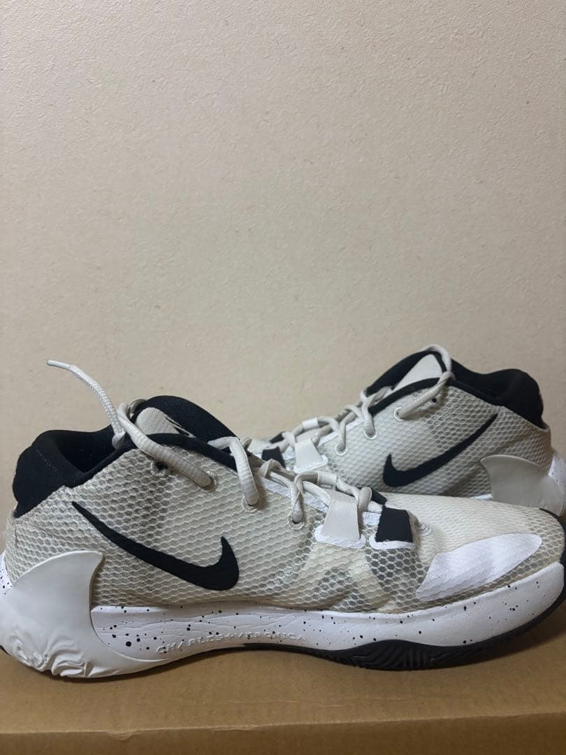 シューズ(男性用) NIKE ZOOM FREAK 1 OREO