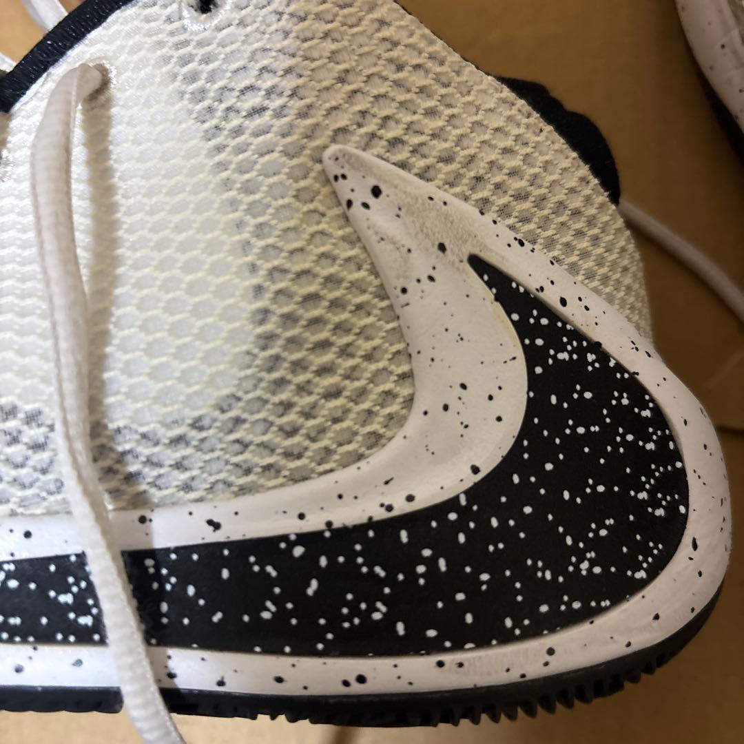 シューズ(男性用) NIKE ZOOM FREAK 1 OREO