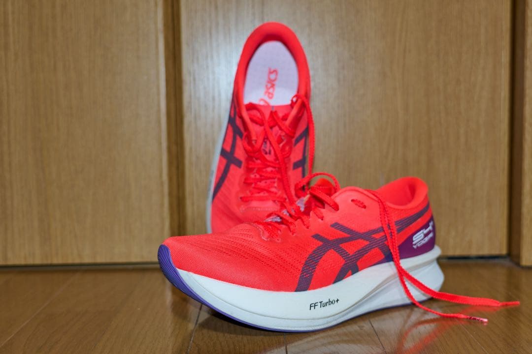 【美品】28cm・asics ランニング s4+ yogiri【値下】