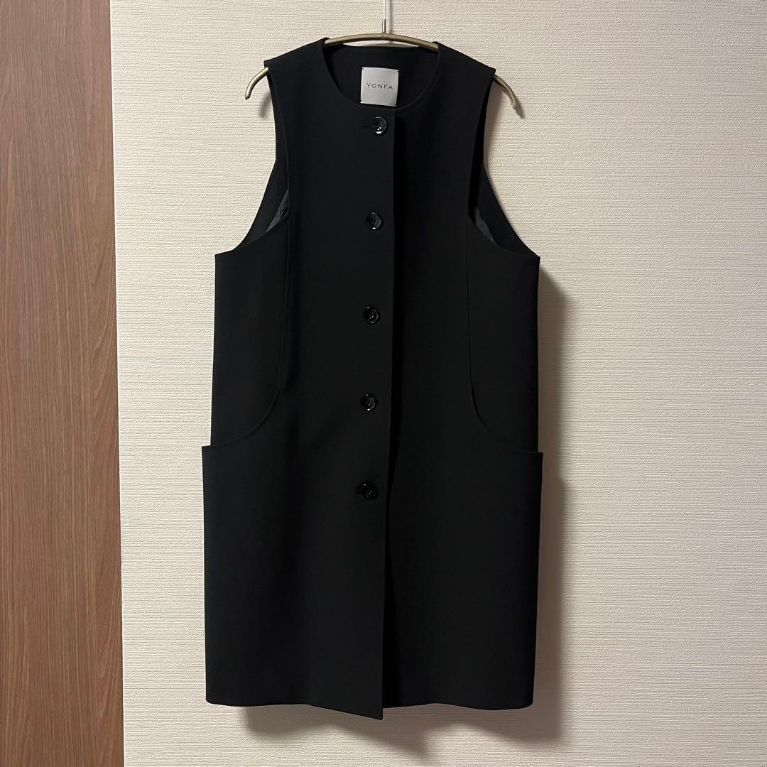 春のジレ★yonfa ヨンファ　スクエアジレ　　黒