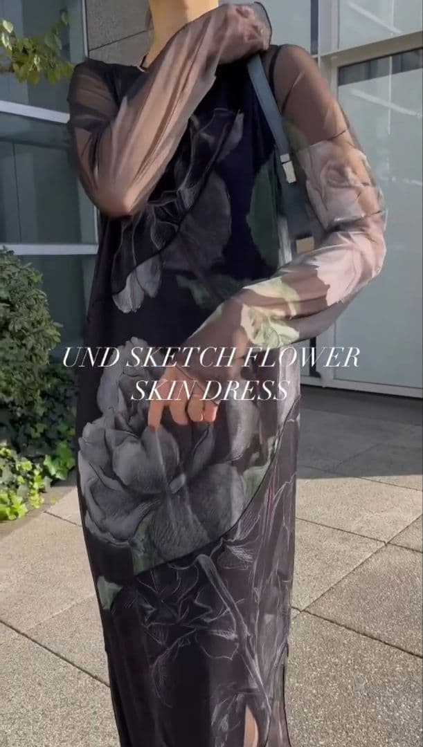 UND SKETCH FLOWER SKIN DRESS　AMERI