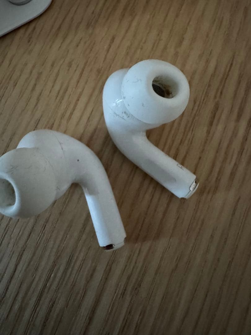 AirPods Pro（第2世代）Lightningモデル 本体のみ ケースなし