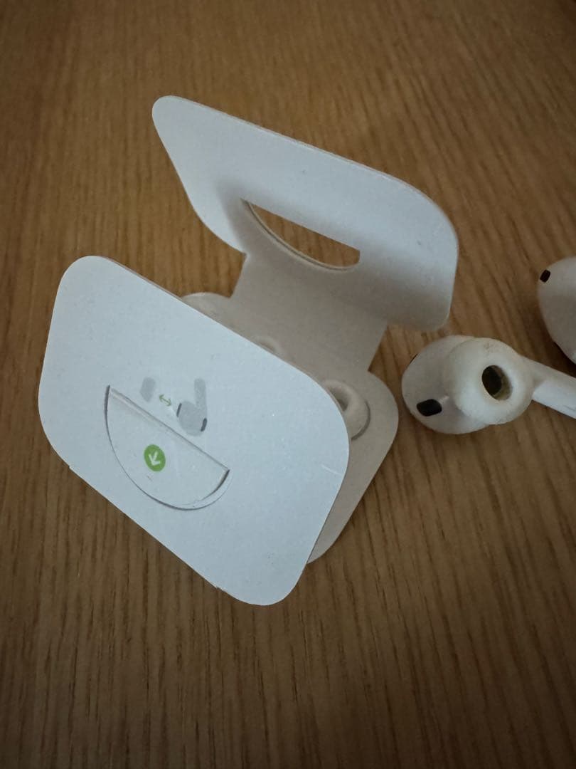 AirPods Pro（第2世代）Lightningモデル 本体のみ ケースなし