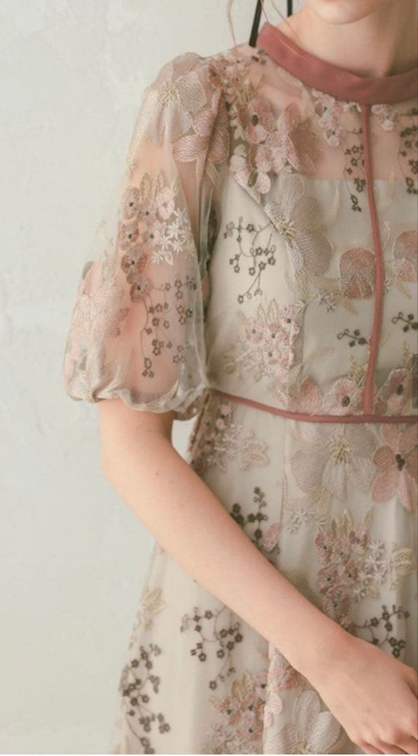 【〜1/3限定値下げ！】DorryDollフラワーエンブロイダリードレス 結婚式