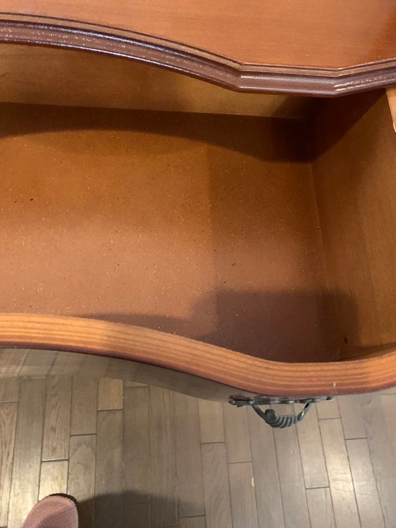 すみれさま　イタリア製 象嵌チェスト クラシカル家具 エレガント　アンティーク