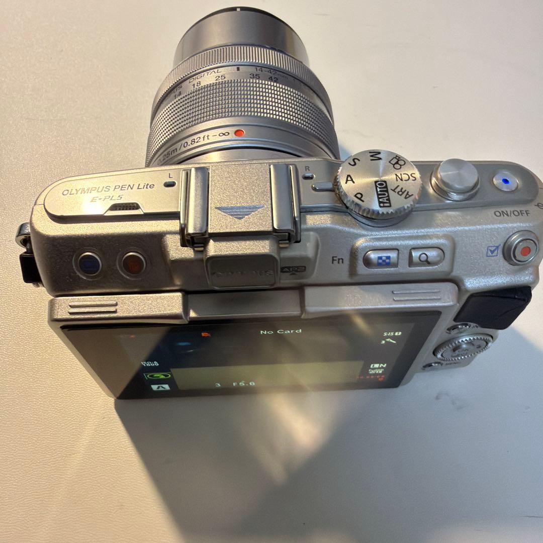 デジタルカメラ olympus pen lite e-pl5 14-42mm f3.5-5.6
