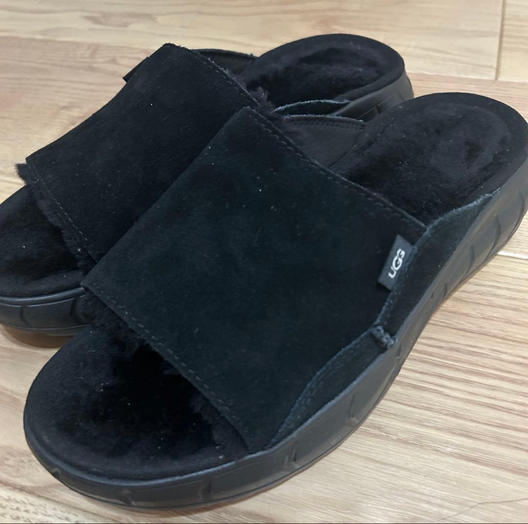 【美品】　UGG Westsider Slide 厚底 黒