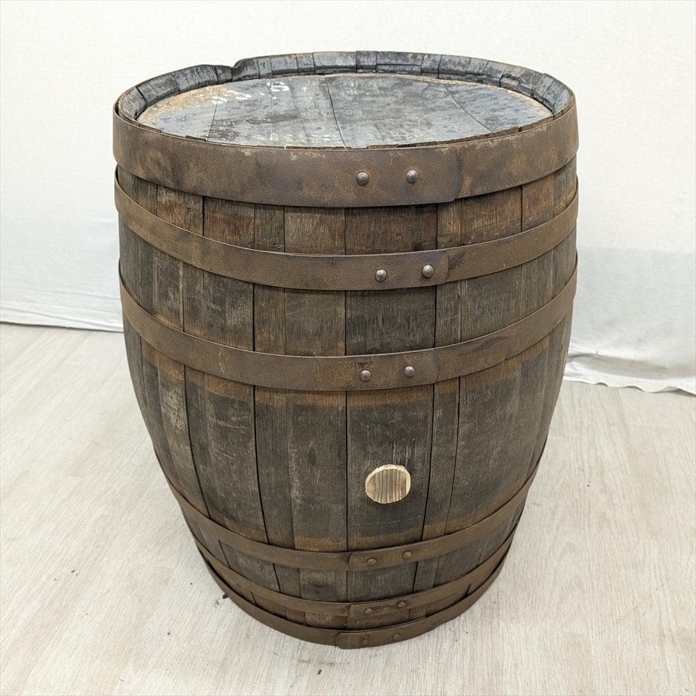 e*0様 樽　タル　バレルテーブル　カウンターテーブル　立ち呑み　バー　カフェ