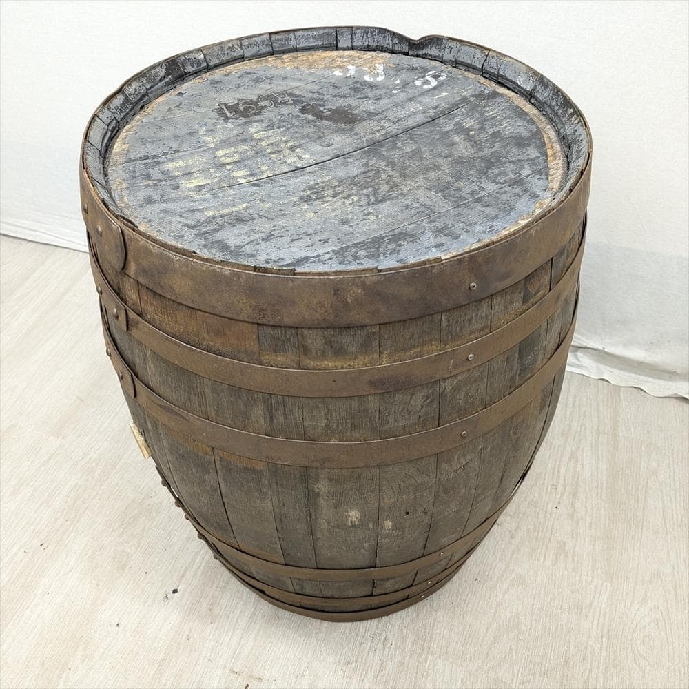 e*0様 樽　タル　バレルテーブル　カウンターテーブル　立ち呑み　バー　カフェ