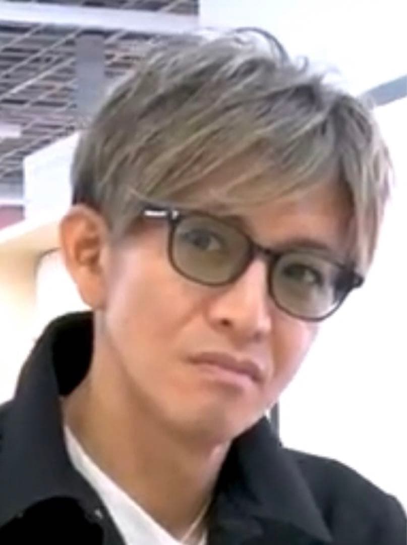 完売OWNDAYSオンデーズ木村拓哉キムタク着用私物サングラス同型同色さんタク