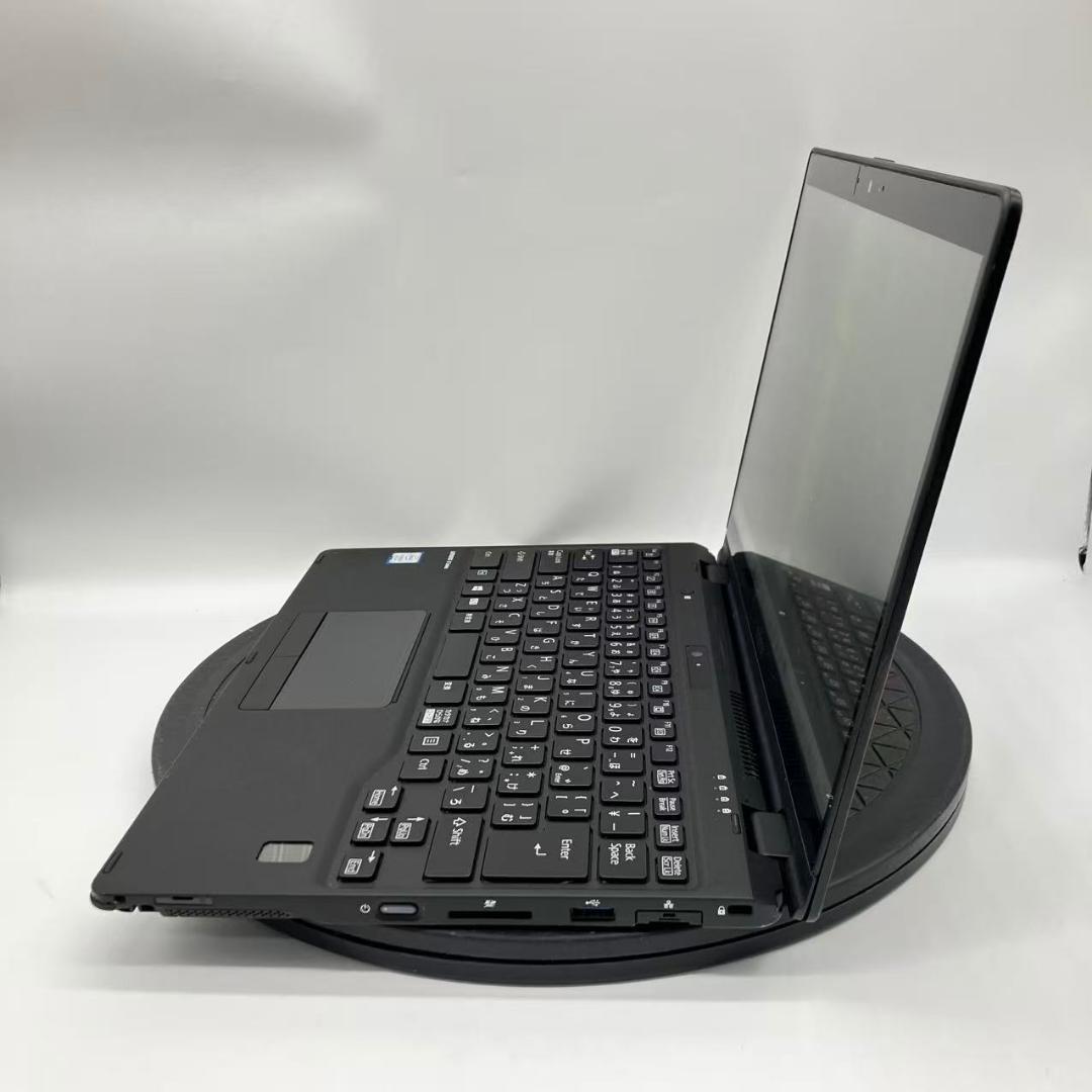 #M3850富士通 U939 Core i5-8365U 4×256 タブレット