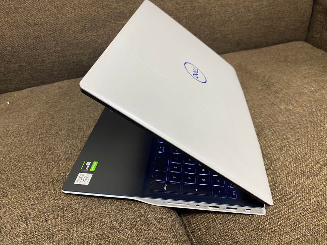 Dellゲーミングノート　i7-10750 GTX1650Ti 144Hz