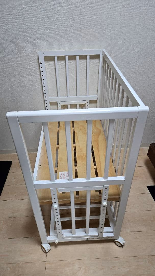 大和屋 そいねーる＋ムーブ ベビーベッド ホワイト　おまけ付き