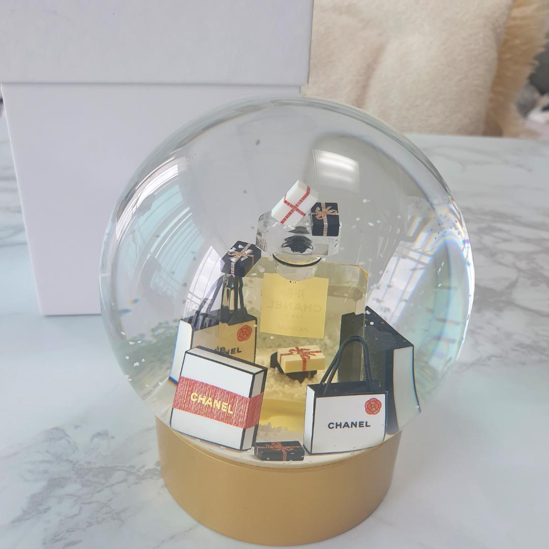 CHANELシャネル スノードーム2021